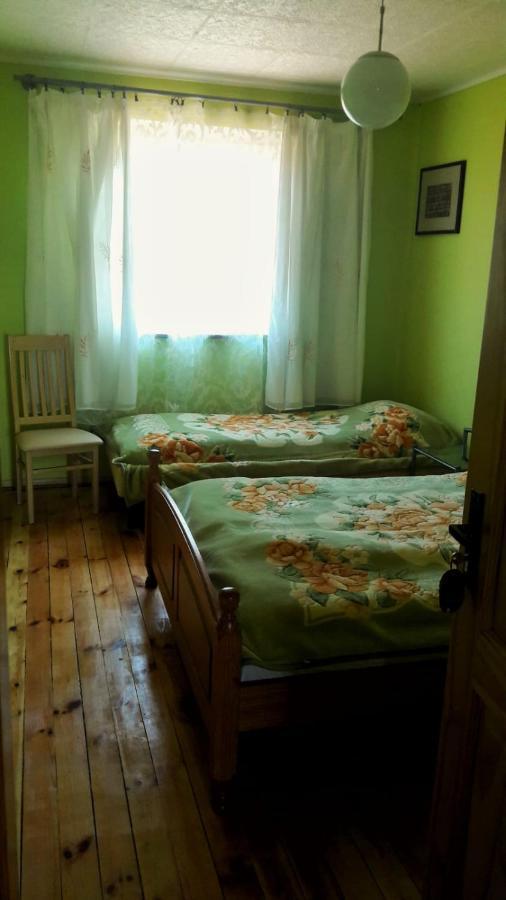 Hotel Viesu Nams Klanas à Engure Extérieur photo